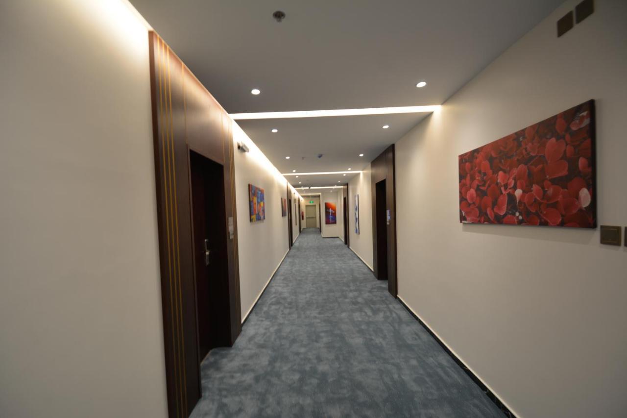 חמיס מושייט Golden Bujari Hotel - Diyafa מראה חיצוני תמונה