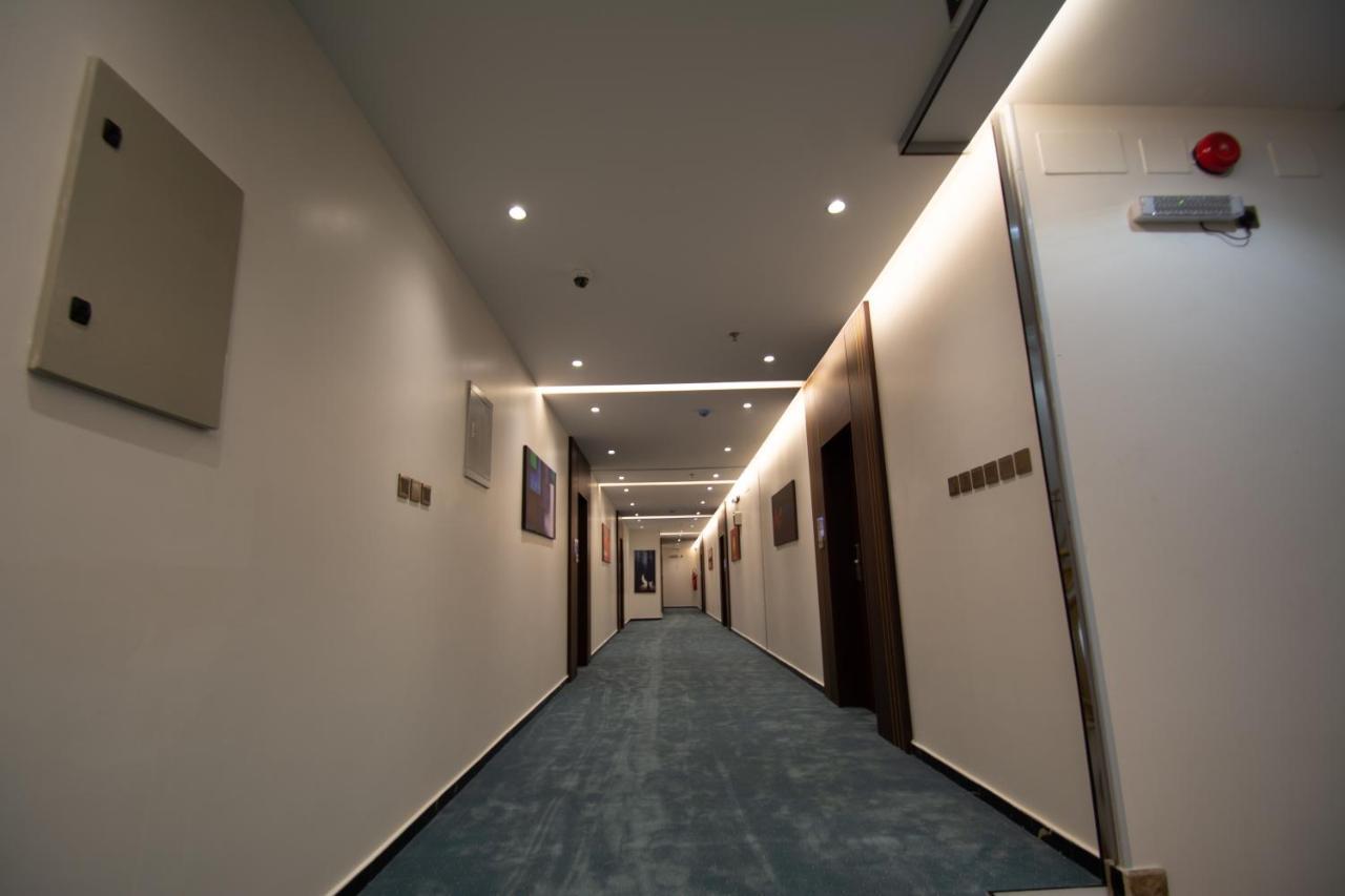 חמיס מושייט Golden Bujari Hotel - Diyafa מראה חיצוני תמונה